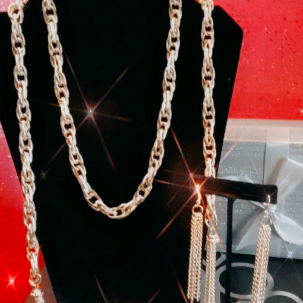 Scared For Attention-Gold